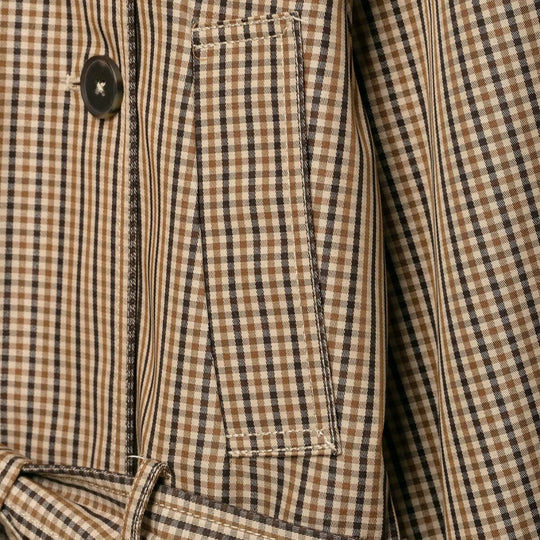 Damen Kurz-Trenchjacke im Glencheck mit kastiger Silhouette, Bindegürtel und Raglanärmeln Nord Taschen