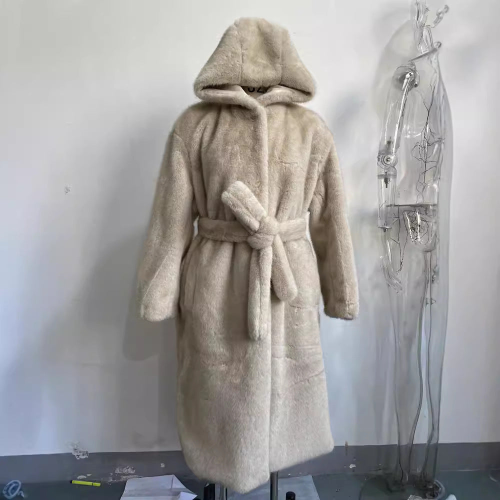 Damen Langer Teddy-Kunstfellmantel mit Bindegürtel und Oversize-Silhouette Nord Taschen