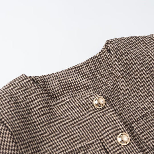 Damen Kurze Bouclé‑Jacke im Hahnentritt‑Look mit Rundhals und Zierknopfleiste Nord Taschen