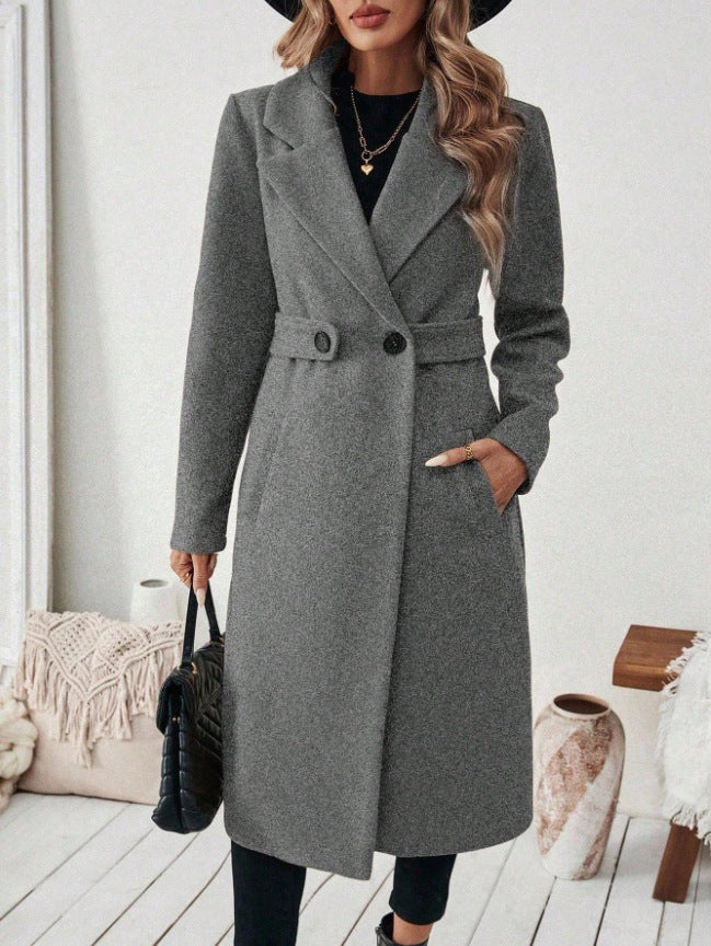 Damen Longline-Mantel mit Reverskragen und Pattentaschen-Detail Nord Taschen
