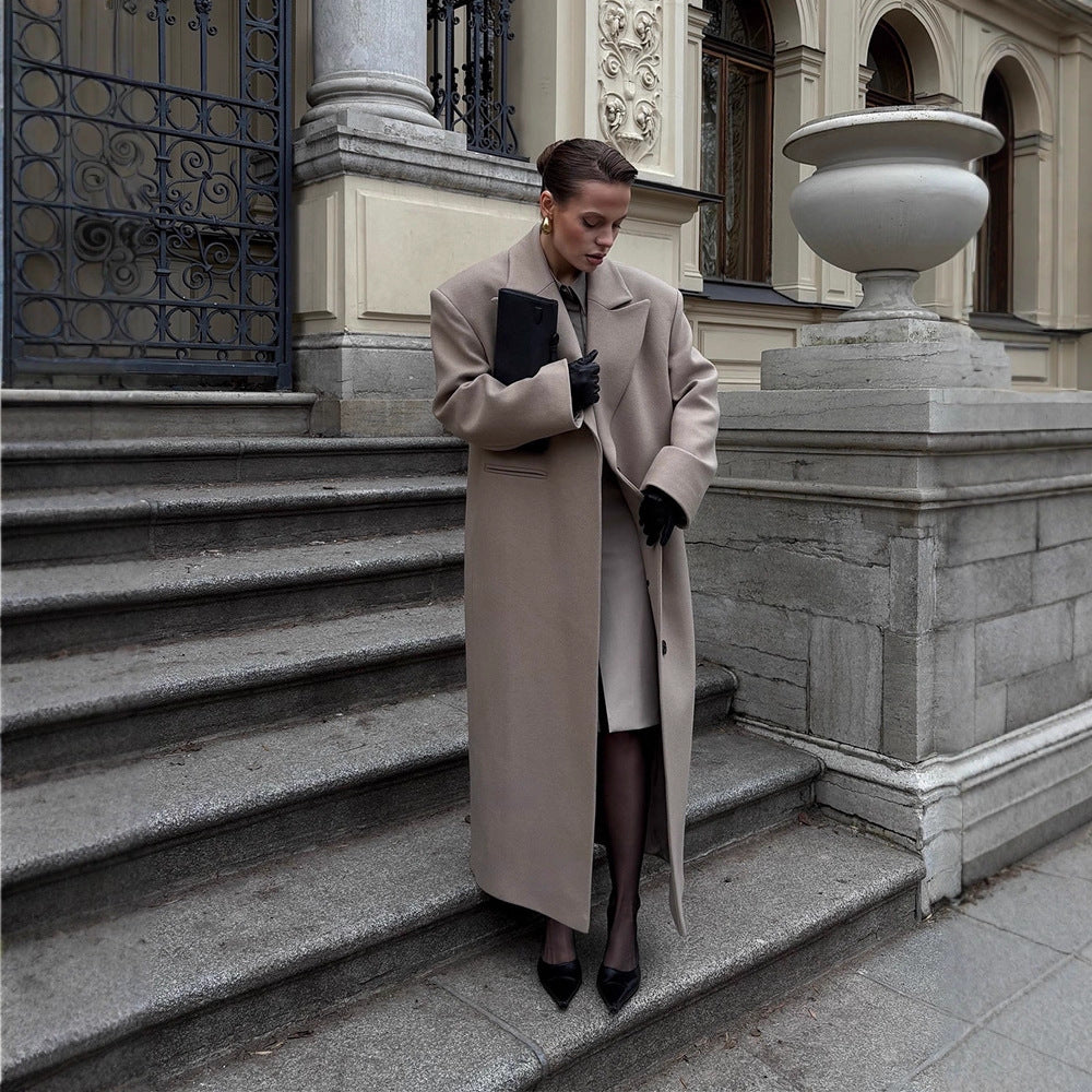Damen Maxilanger Clean-Cut Wollmixmantel mit übergroßem Revers und gerader Silhouette Nord Taschen