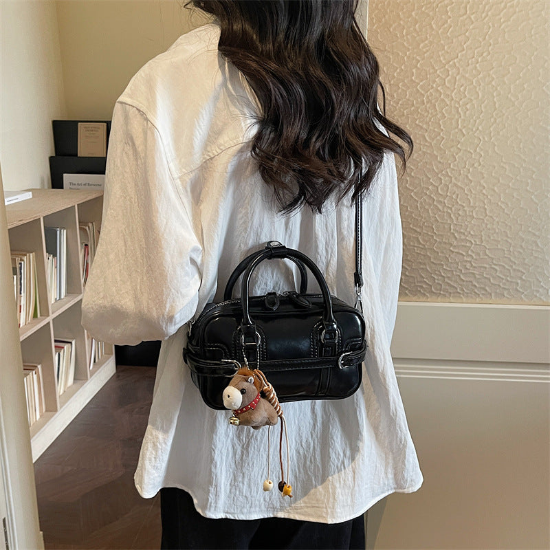 Damen Handtasche mit einzigartigem Tiercharme Nord Taschen