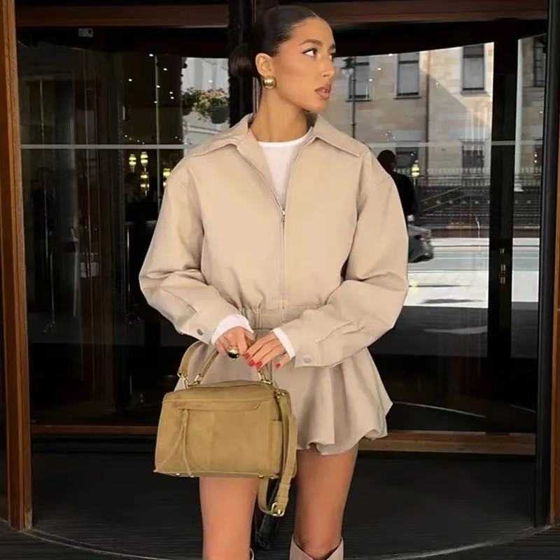 Damen Kurze Blousonjacke aus veganem Leder mit Reißverschluss und elastischem Saum Nord Taschen