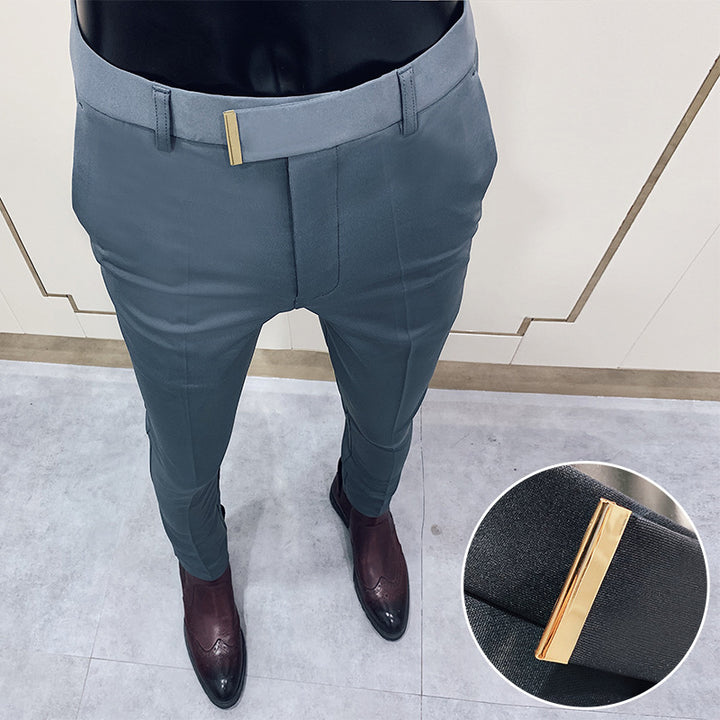 Herren schmale elegante Anzughose mit dezenter Goldschließe und Bügelfalte Nord Taschen