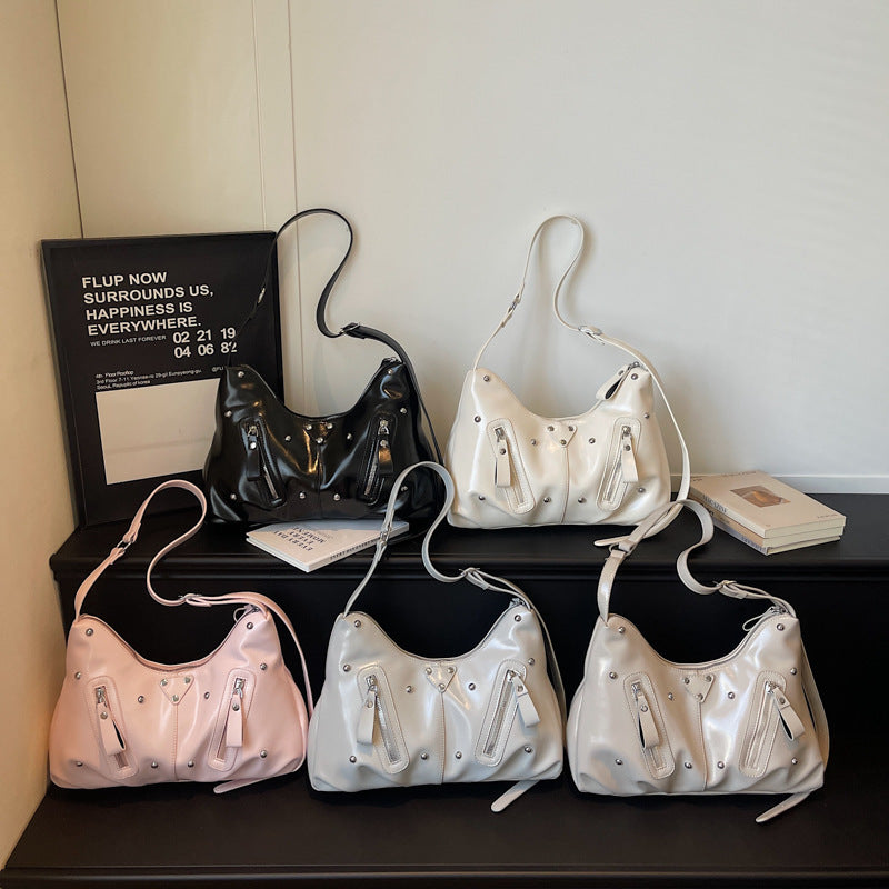 Damen Hobo-Tasche mit markanten Reißverschlüssen Nord Taschen