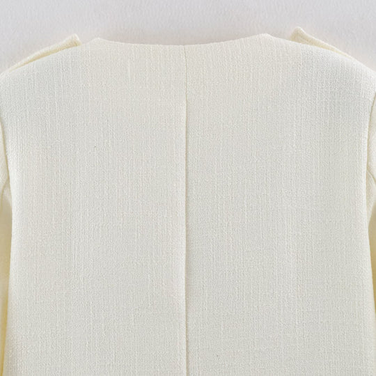 Damen Kurze Bouclé-Jacke im Militärstil mit Zierleisten und goldenen Knöpfen Nord Taschen