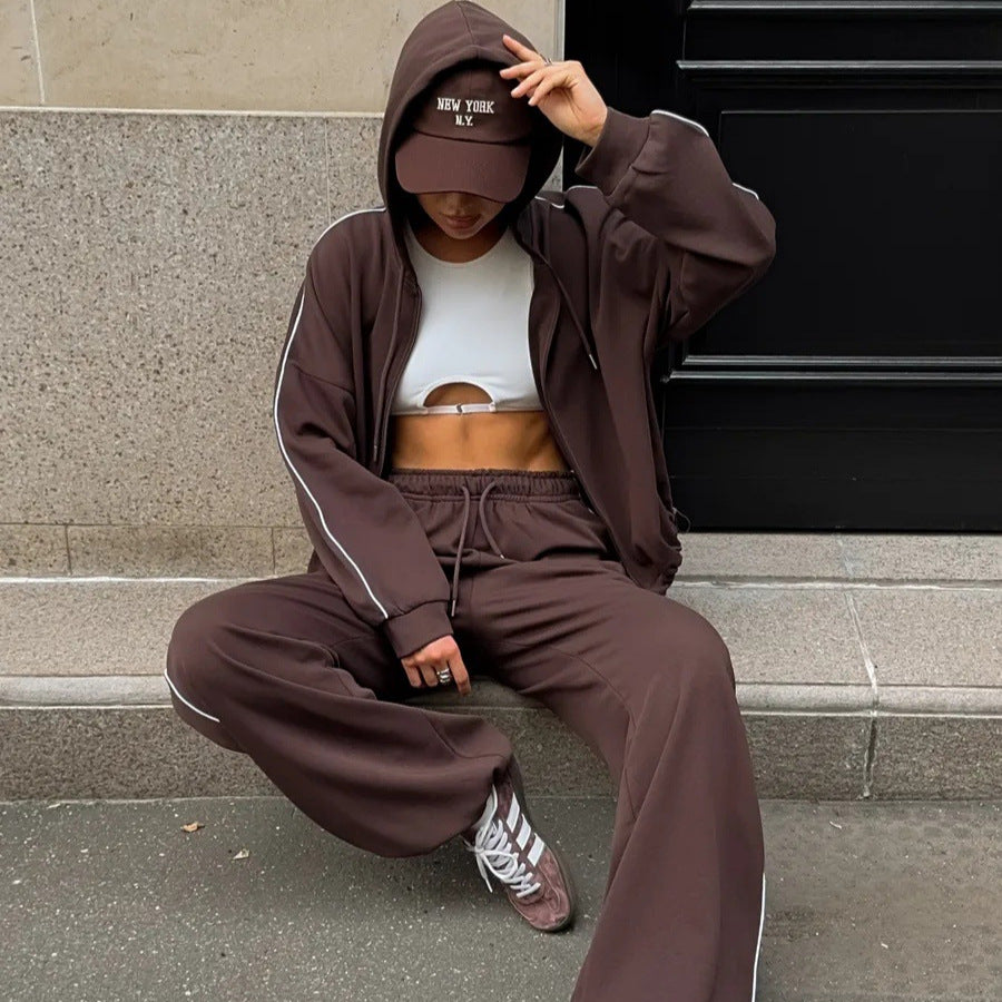 Damen lässiges Lounge-Set aus French-Terry mit Kurzzip-Hoodie und High-Waist Wide-Leg Jogginghose mit Kontrastpaspel Nord Taschen