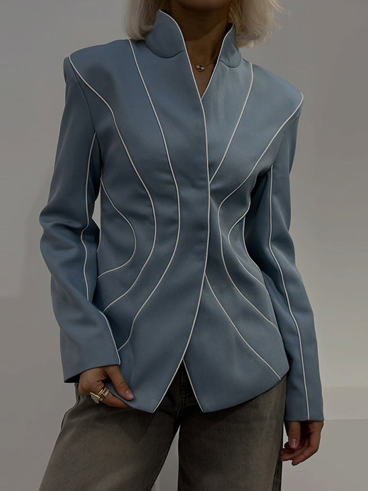 Damen Skulpturaler taillierter Blazer mit konturierenden Paspeln Nord Taschen