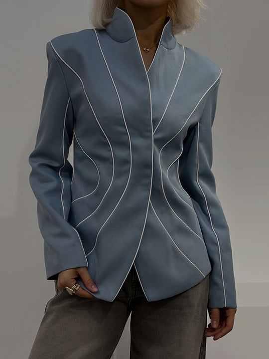 Damen Skulpturaler taillierter Blazer mit konturierenden Paspeln Nord Taschen