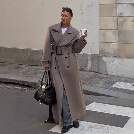 Damen Maximaler Wollmantel mit doppelreihiger Knopfleiste und breitem Taillengürtel Nord Taschen