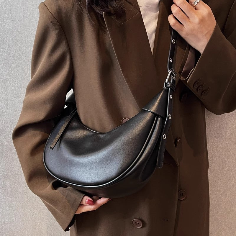 Damen elegante Umhängetasche mit asymmetrischem Design und verstellbarem Schulterriemen Nord Taschen
