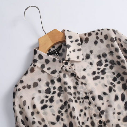 Damen Oversize-Hemdbluse mit Dalmatiner-Print und abgerundetem Saum Nord Taschen