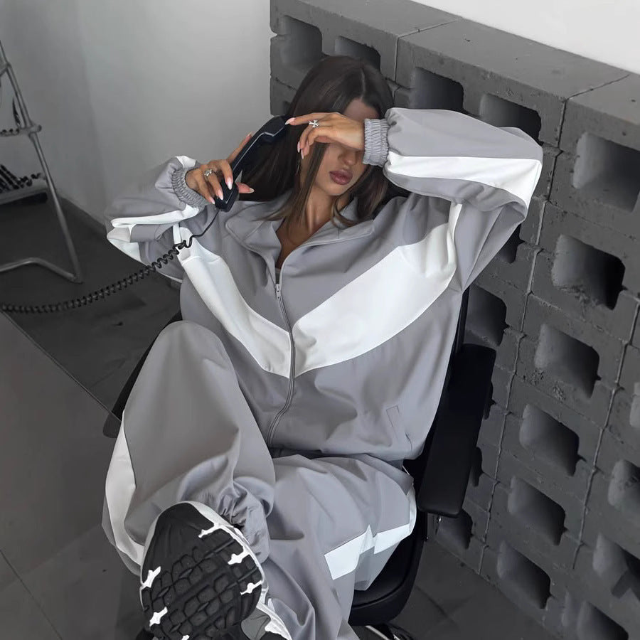 Damen sportives Zweiteiler-Set aus Oversize-Trackjacke mit Reißverschluss und weitem Bundfalten-Hose Nord Taschen