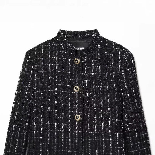 Damen kurze Bouclé‑Tweed‑Jacke mit Stehkragen, Zierknöpfen und Pattentaschen Nord Taschen
