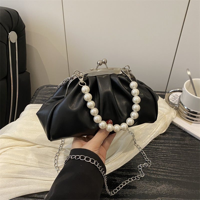 Damen-Handtasche mit eleganter Perlenkette und raffiniertem Rüschendesign Nord Taschen