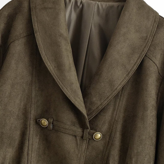 Damen Cropped Wildlederoptik-Jacke mit Schalkragen, Taillenraffung und dekorativen Knebelknöpfen Nord Taschen