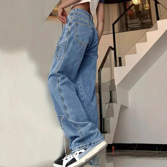 Damen Extraweite Baggy-Jeans aus leichter Denim mit Stern-Applikationen und überlängerter Silhouette Nord Taschen