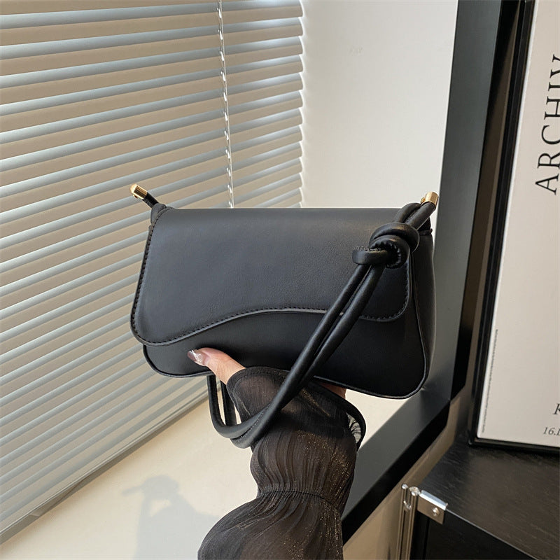 Damen elegante Clutch Tasche mit Raffiatur Nord Taschen