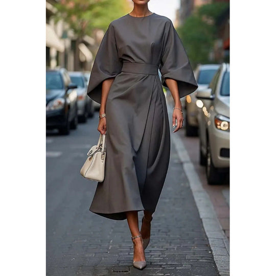Damen Elegantes Midikleid mit weitem Kimonoärmel und tailliertem Wickelbund Nord Taschen