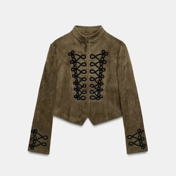 Damen Kurze Velourslederjacke im Military‑Look mit Stehkragen und dekorativen Kordelapplikationen Nord Taschen