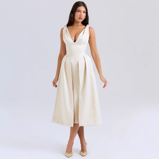 Damen Maxikleid mit elegantem V-Ausschnitt und strukturiertem Rock Nord Taschen