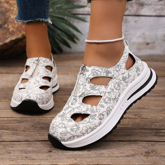 Damen Sandalen mit floralen Ausschnitten und komfortabler Sohle Nord Taschen