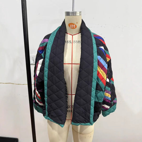 Damen wattierte Kimono-Steppjacke mit Patchwork-Design und weiten Ärmeln Nord Taschen