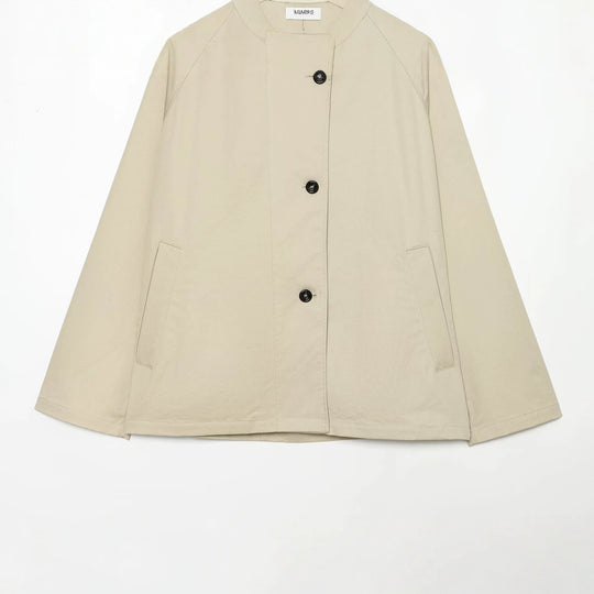 Damen Kurze A‑Linien Übergangsjacke mit hohem Stehkragen und Raglanärmeln Nord Taschen