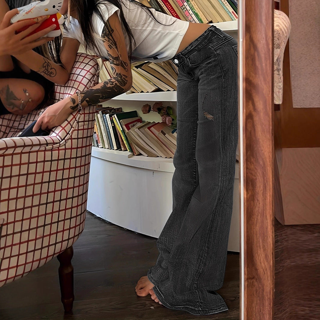 Damen Hochtaillierte Flared-Jeans mit ausgestelltem Bein, dezenter Stickerei & verlängertem Saum Nord Taschen