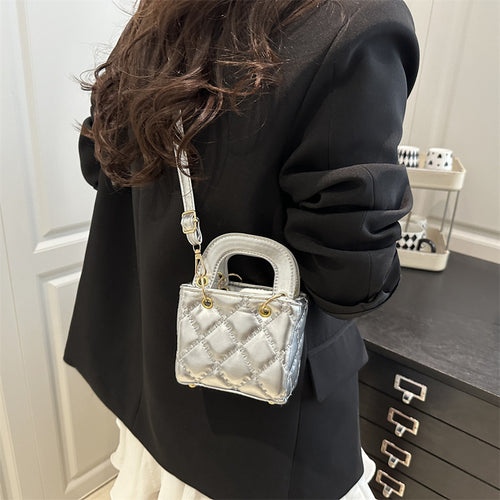 Damen elegante Handtasche mit glänzender Oberfläche und abnehmbarem Schulterriemen Nord Taschen