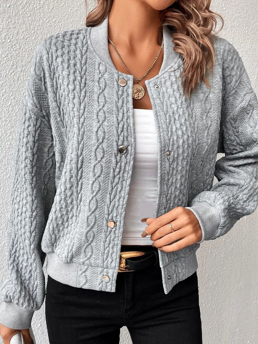 Damen Trendige Strickjacke mit Kabelmuster Nord Taschen