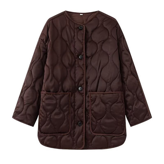 Damen Longline-Steppjacke mit Rundhals, Knopfleiste und aufgesetzten Taschen Nord Taschen