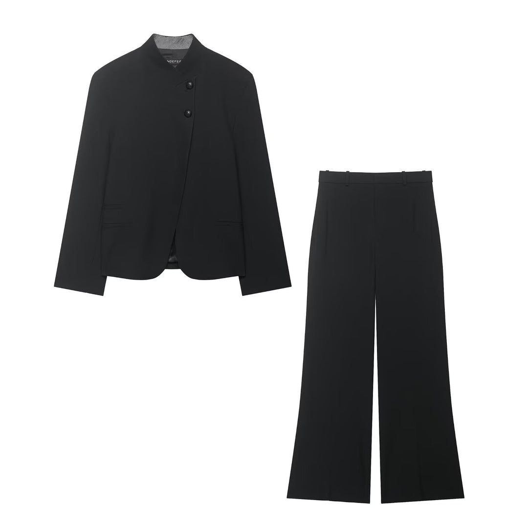 Damen Zweiteiliges Anzugs-Set mit Kurzblazer im Mandarinkragen und Highwaist-Weitbein-Hose Nord Taschen