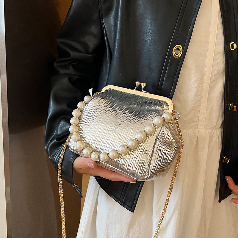 Damen elegante Handtasche mit Perlenakzenten Nord Taschen