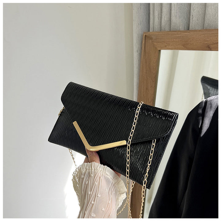 Damen elegante Clutch-Tasche mit einzigartigem Faltendesign Nord Taschen