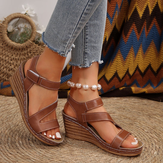 Damen Wedge-Sandalen mit komfortablem Riemendesign und ergonomischer Fußbettung Nord Taschen