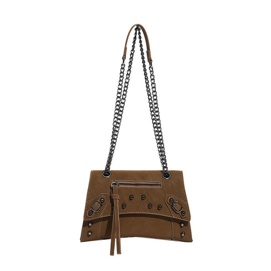 Damen Umhängetasche mit modischen Kettenakzenten und ausgefallenem Design Nord Taschen