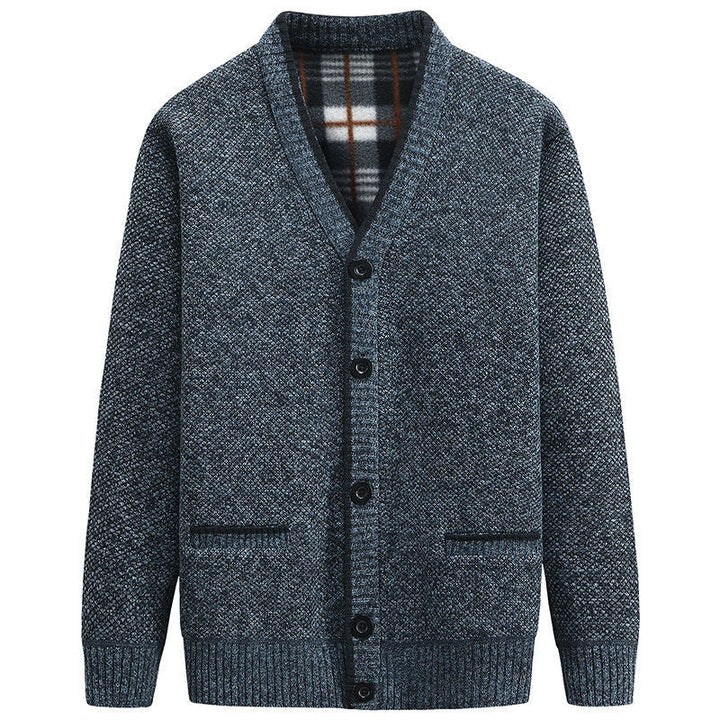 Herren Strickjacke mit kariertem Innenfutter und praktischen Taschen