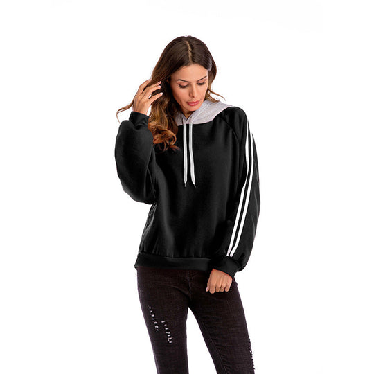 Damen modischer Kapuzenpullover mit kontrastierenden Ärmeln und lässigem Schnitt Nord Taschen