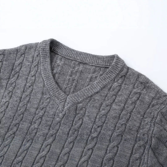 Damen Oversize Zopfmuster-Pullover mit V-Ausschnitt und breitem Rippbündchen Nord Taschen