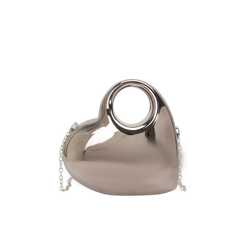 Damen herzförmige Clutch mit glänzendem Finish Nord Taschen