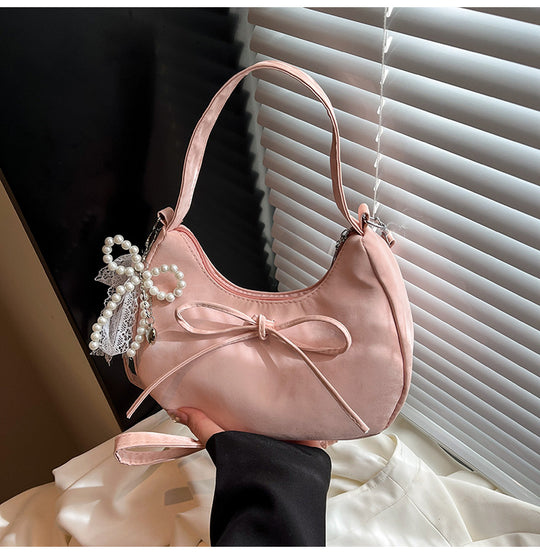 Damen elegante Hobo-Tasche aus samtartigem Material mit dekorativem Perlen-Detail Nord Taschen