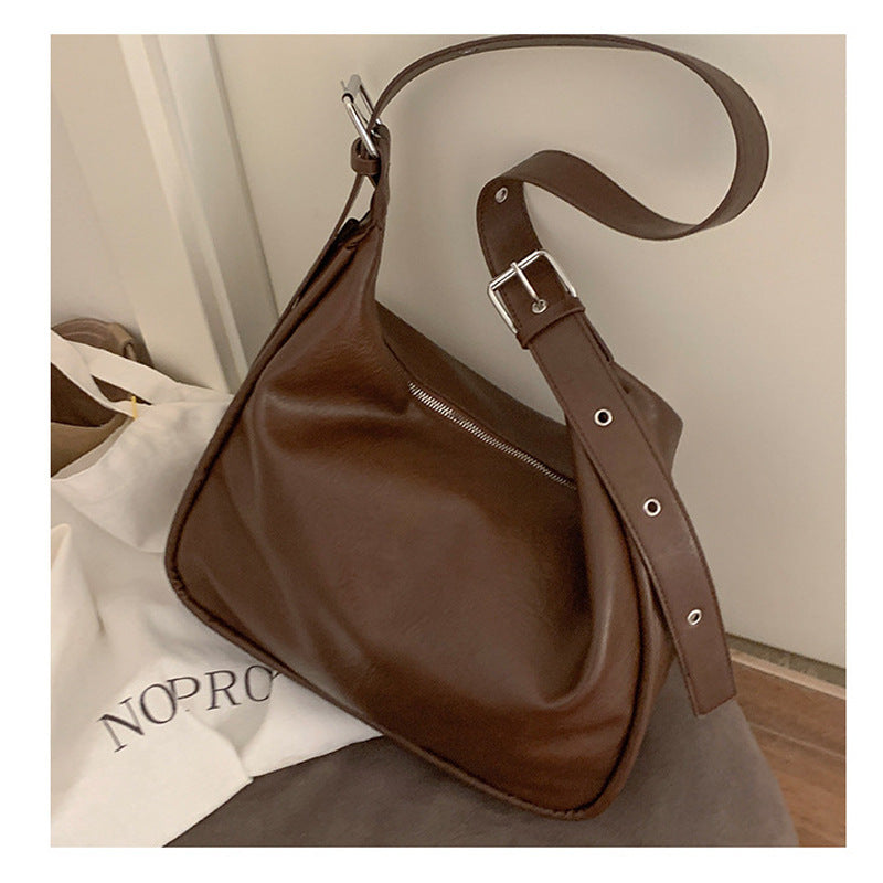 Damen Hobo-Tasche mit geschmeidiger Oberfläche und elegantem, verstellbarem Schulterriemen Nord Taschen