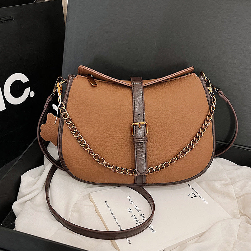 Damen elegante Umhängetasche mit goldener Kette Nord Taschen