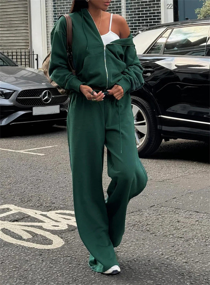 Damen gekürztes Kapuzen-Sweatshirt mit Oversize-Ärmeln und high-waist Wide-Leg Freizeithose Nord Taschen