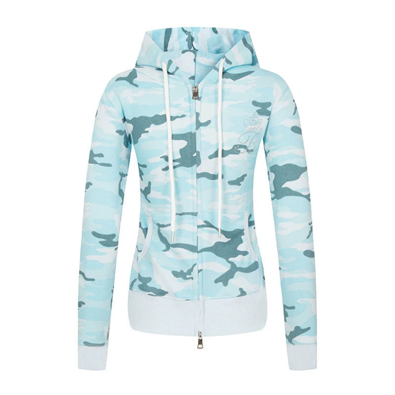Damen Kapuzen-Sweatjacke mit zweiseitigem Reißverschluss, Camouflage-Print und Strass‑Schmetterling Nord Taschen