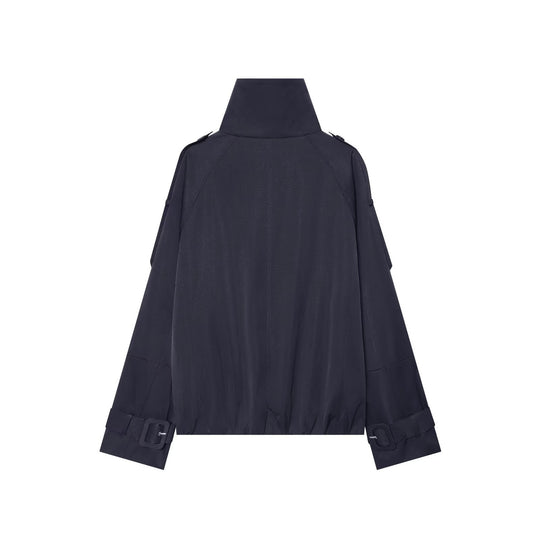 Damen Kurzes Doppelreiher‑Cape‑Trench mit hohem Funnelkragen und Ärmelriemen Nord Taschen