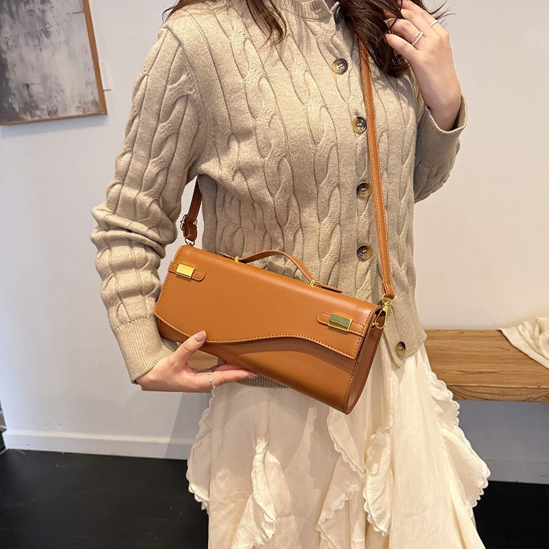 Damen Clutch-Handtasche mit elegantem Wellenmuster und praktischen Fächern Nord Taschen