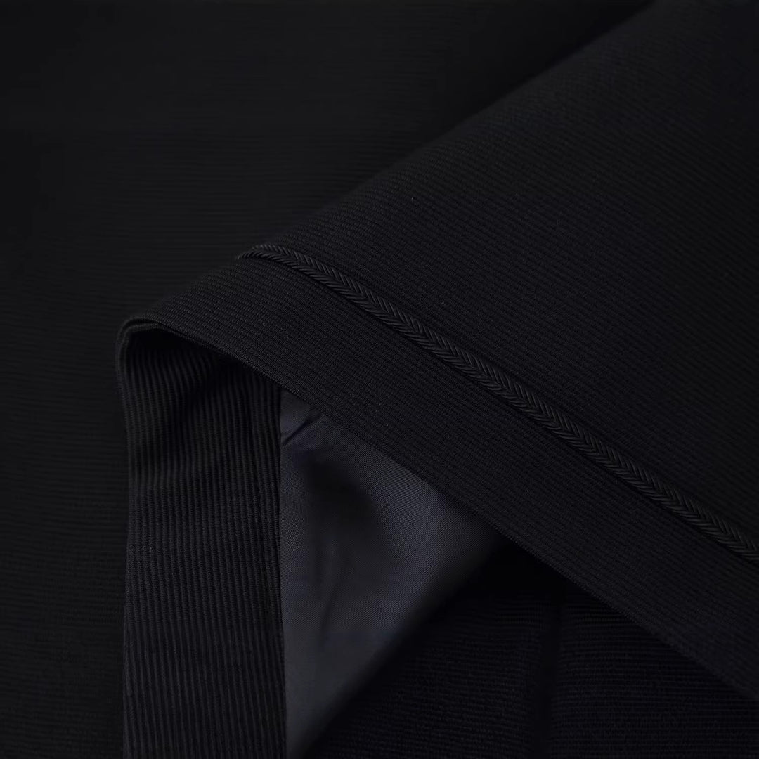 Damen Kurzjacke im militärisch inspirierten Stil mit Stehkragen und Zierkordeln Nord Taschen