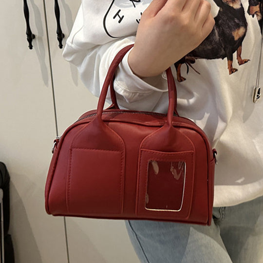 Damen Mini-Handtasche mit niedlichem Plüschanhänger und filigraner Schleifenverzierung Nord Taschen